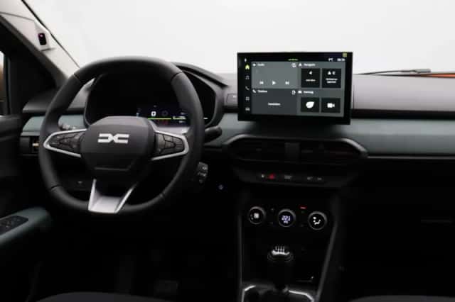Dacia Sandero Stepway (2026) thumbnail 4