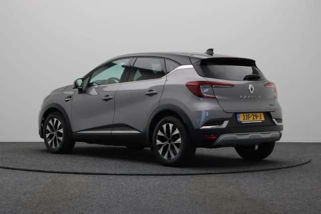 Renault Captur (2024) thumbnail 2