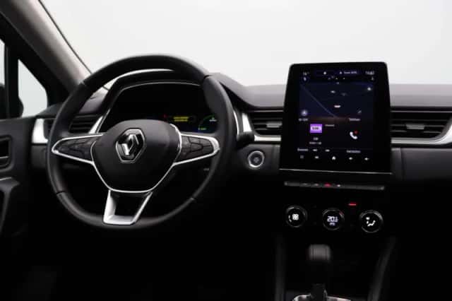 Renault Captur (2024) thumbnail 6