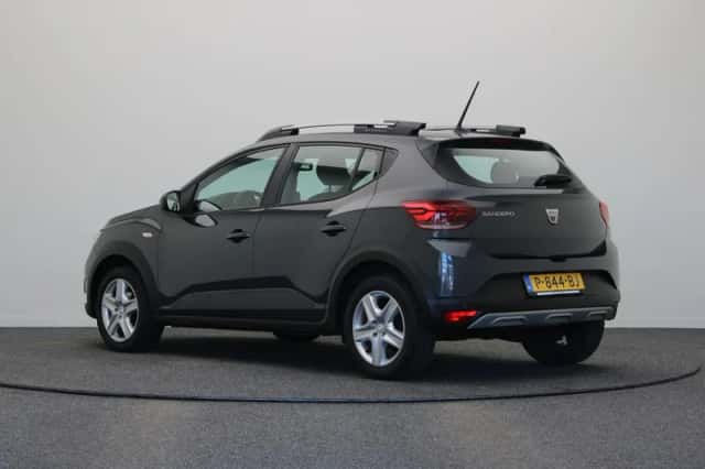 Dacia Sandero (2022) thumbnail 2