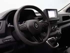 Renault Trafic (2024) thumbnail 17