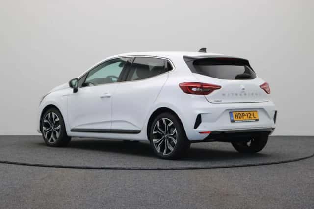 Mitsubishi Colt (2025) thumbnail 2