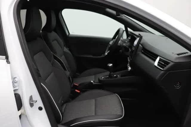 Mitsubishi Colt (2025) thumbnail 4