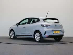 Renault Clio (2025) thumbnail 2