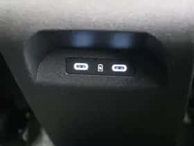 Renault Mégane E-Tech (2025) thumbnail 4