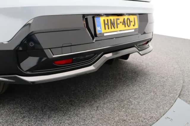 Renault Mégane E-Tech (2025) thumbnail 4