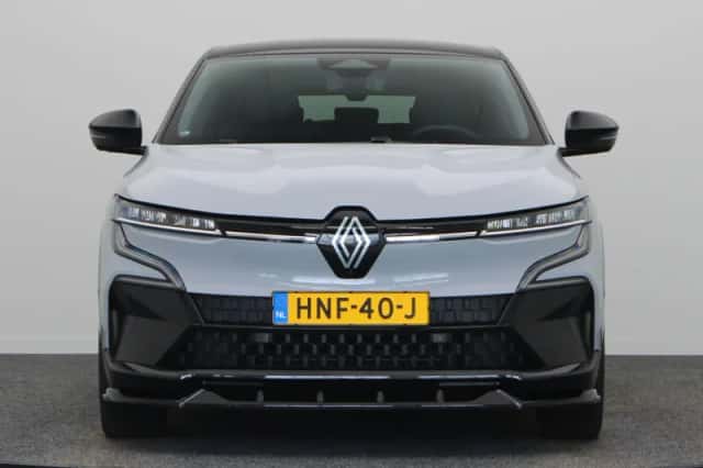 Renault Mégane E-Tech (2025) thumbnail 6