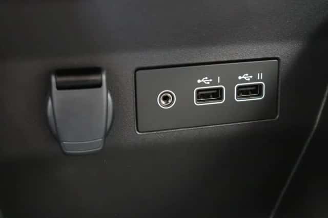 Renault Clio (2025) thumbnail 4