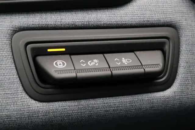 Renault Clio (2025) thumbnail 5