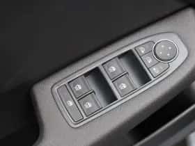 Renault Clio (2025) thumbnail 4