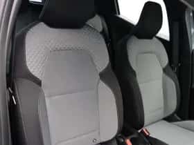 Renault Clio (2025) thumbnail 6