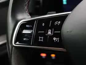 Renault Austral (2024) thumbnail 24