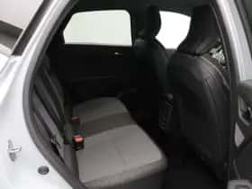 Renault Captur (2024) thumbnail 38