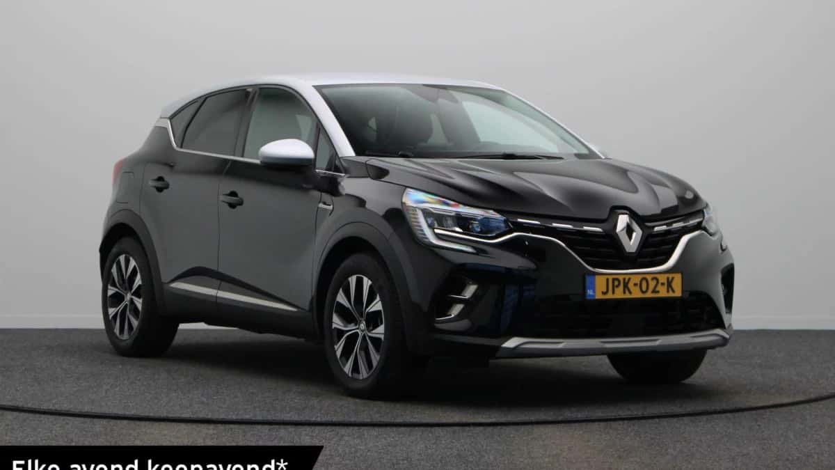 Renault Captur (2024) — foto 1