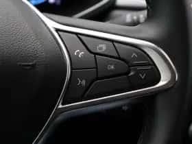 Renault Captur (2024) thumbnail 22