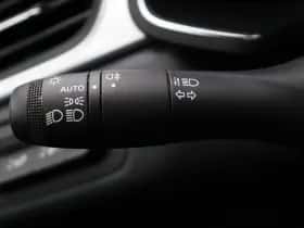 Renault Captur (2024) thumbnail 23