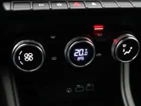 Renault Captur (2024) thumbnail 29