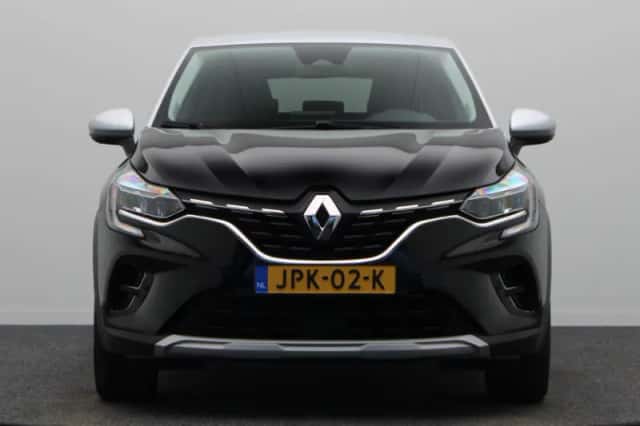 Renault Captur (2024) thumbnail 4