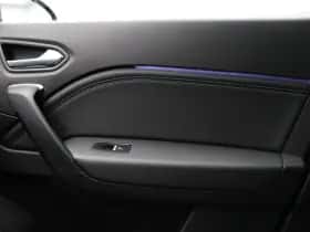 Renault Captur (2024) thumbnail 37