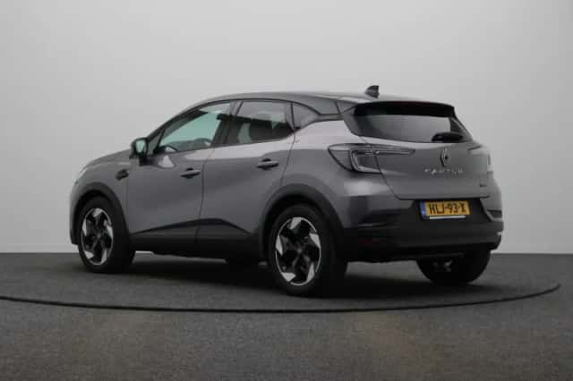 Renault Captur (2025) thumbnail 2