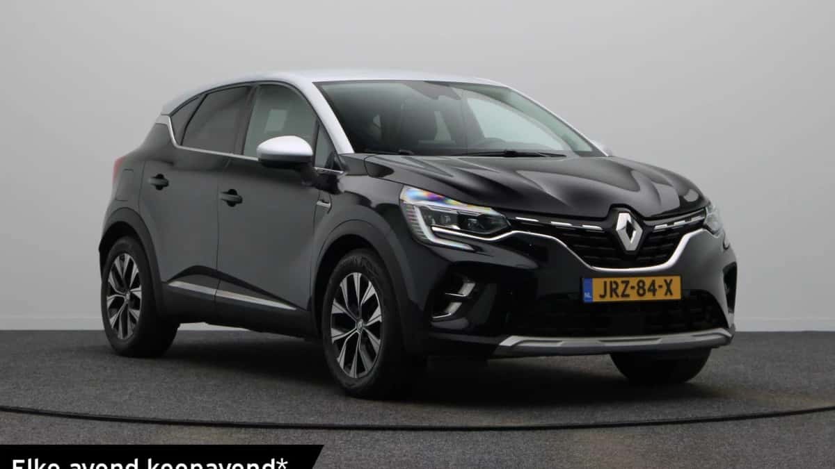 Renault Captur (2024) — foto 1