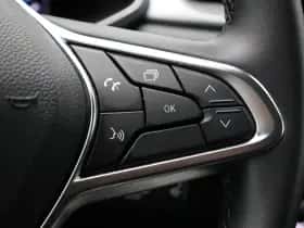 Renault Captur (2024) thumbnail 11