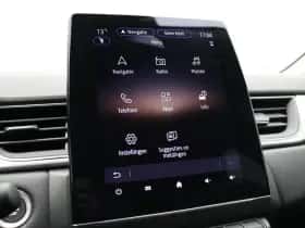 Renault Captur (2024) thumbnail 21
