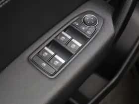 Renault Captur (2024) thumbnail 43
