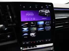 Renault Austral (2024) thumbnail 30