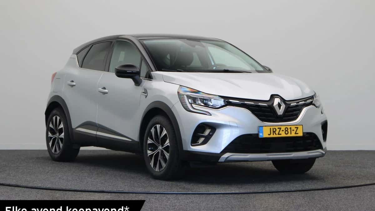 Renault Captur (2024) — foto 1