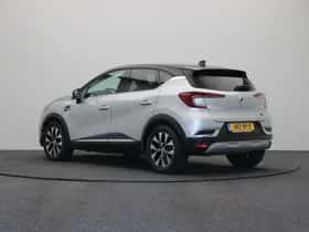 Renault Captur (2024) thumbnail 2