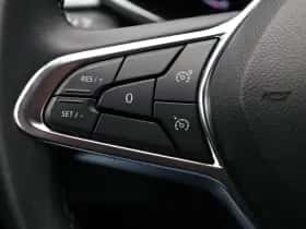Renault Captur (2024) thumbnail 21