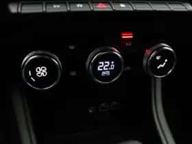 Renault Captur (2024) thumbnail 31