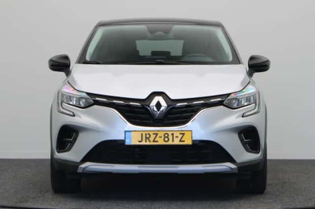 Renault Captur (2024) thumbnail 6