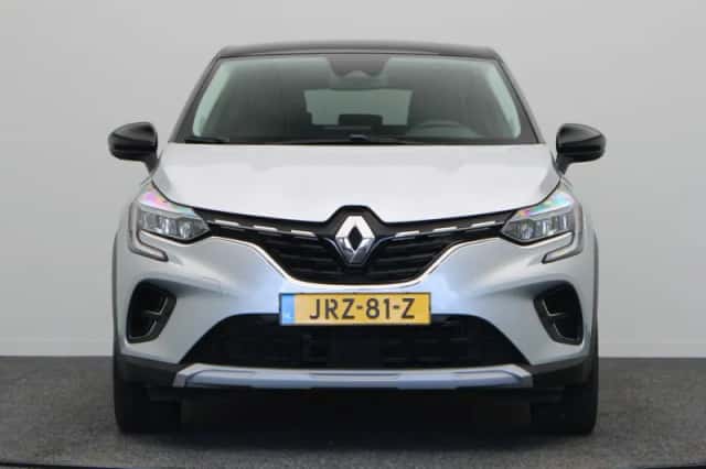 Renault Captur (2024) thumbnail 6