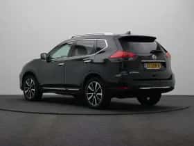 Nissan X-Trail (2019) thumbnail 2