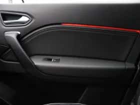 Renault Captur (2023) thumbnail 24