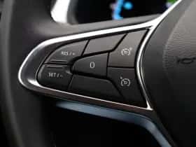 Renault Captur (2023) thumbnail 44