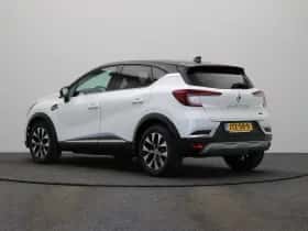 Renault Captur (2024) thumbnail 2