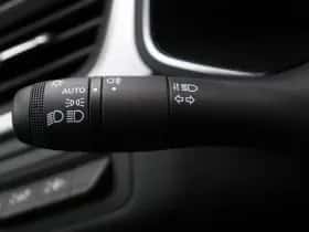 Renault Captur (2024) thumbnail 23
