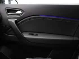 Renault Captur (2024) thumbnail 38
