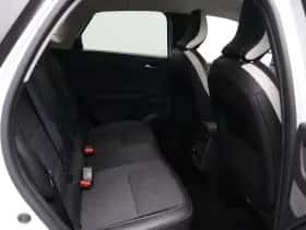 Renault Captur (2024) thumbnail 8