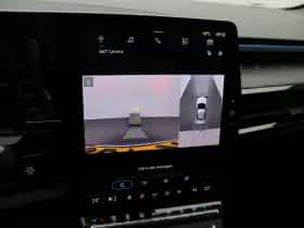 Renault Austral (2024) thumbnail 49