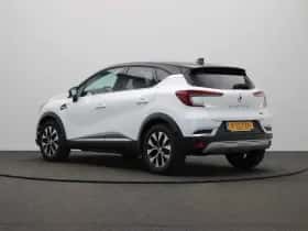 Renault Captur (2024) thumbnail 2