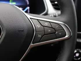 Renault Captur (2024) thumbnail 18