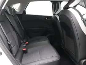 Renault Captur (2024) thumbnail 9