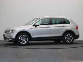Volkswagen Tiguan (2018) thumbnail 12