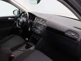 Volkswagen Tiguan (2018) thumbnail 14
