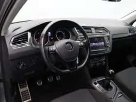 Volkswagen Tiguan (2018) thumbnail 18