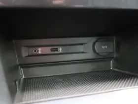 Volkswagen Tiguan (2018) thumbnail 33